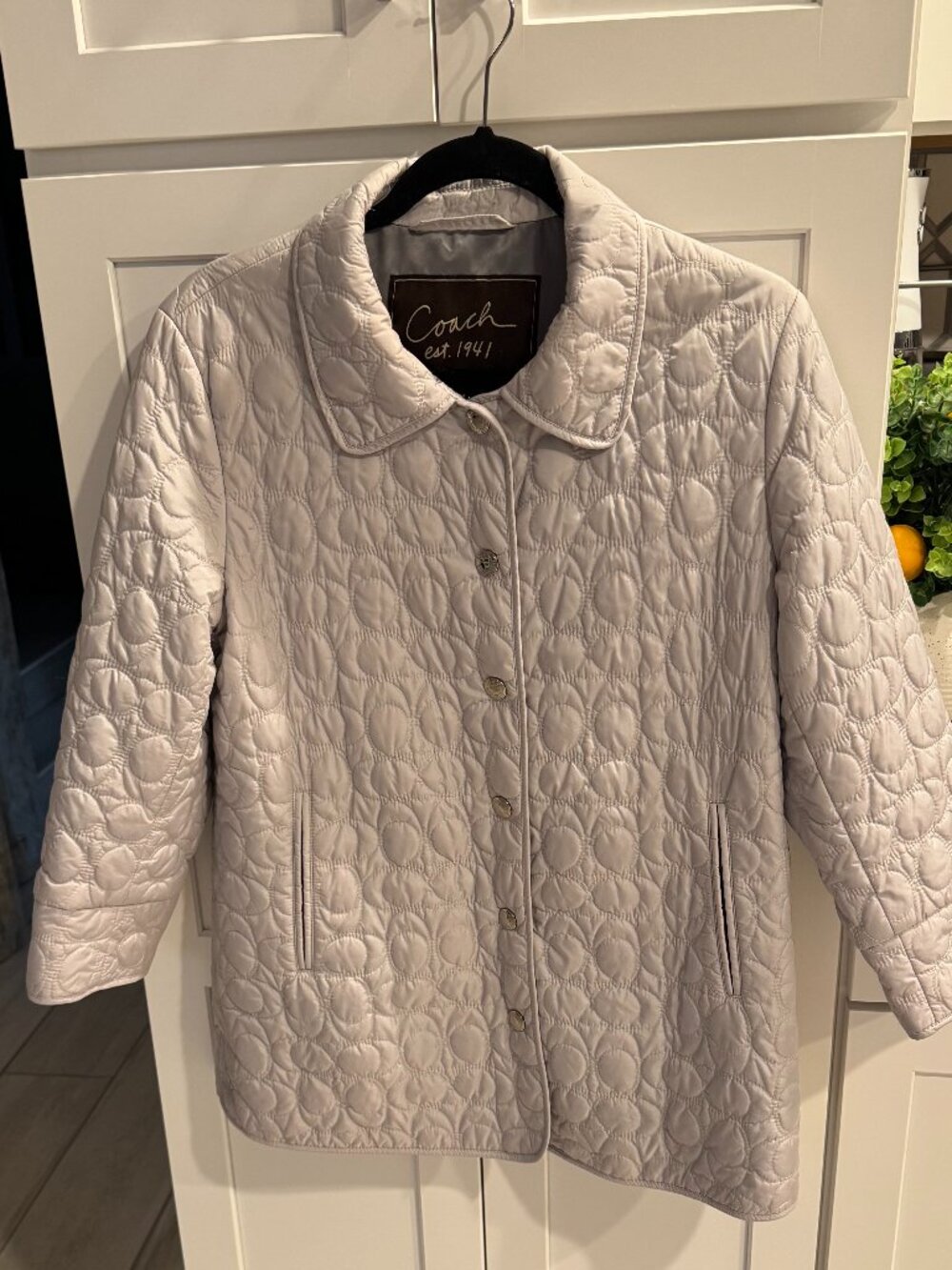Coach Women’s Quilted Jacket, Light Gray, Sz Medium.